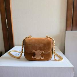 Picture of Celine Handbags _SKUfw225667129fw